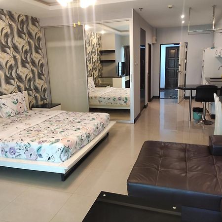 View Talay 6 Pattaya Beach By Anatolia Condo Suite Екстер'єр фото