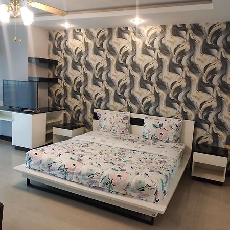 View Talay 6 Pattaya Beach By Anatolia Condo Suite Екстер'єр фото