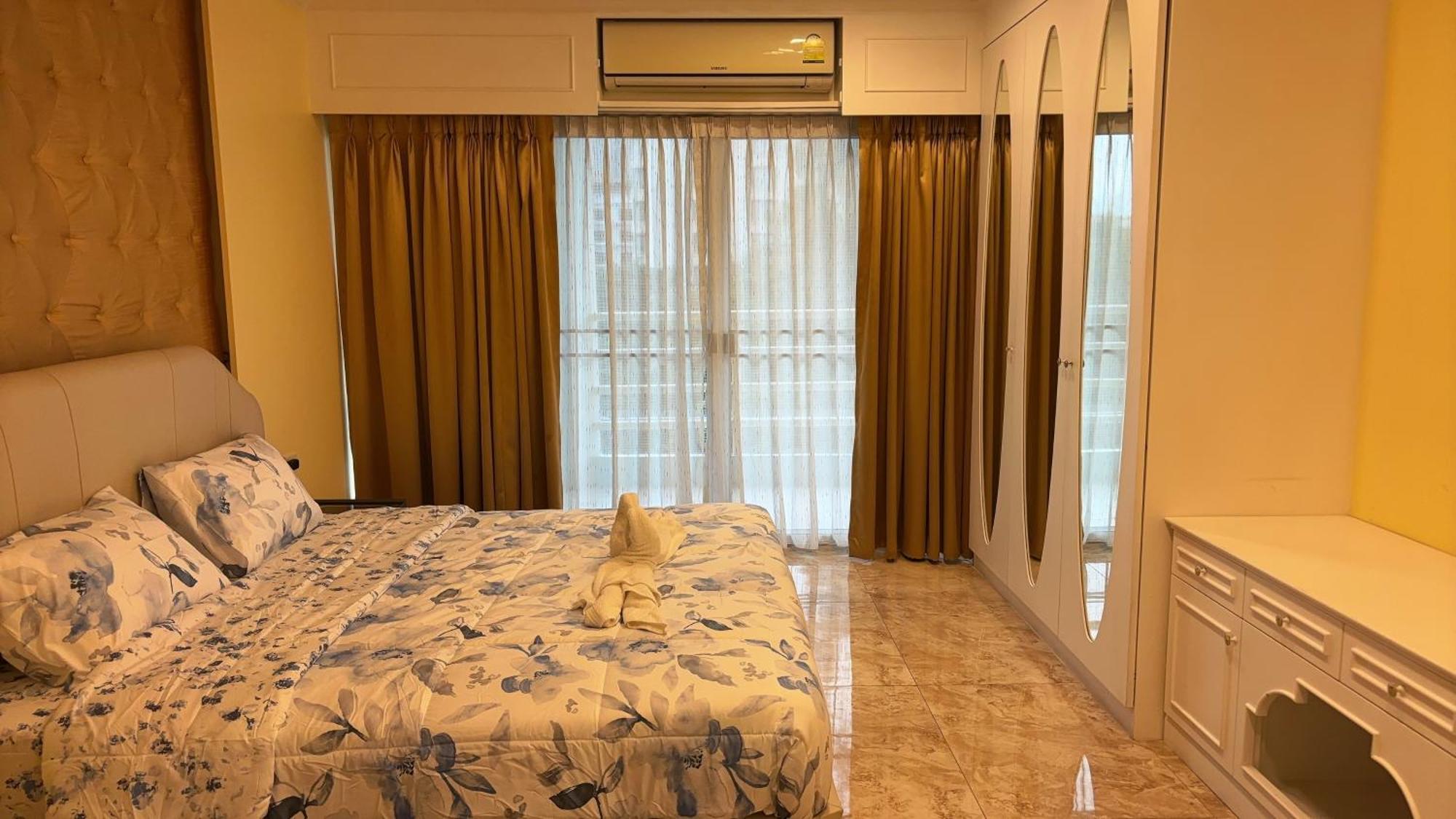 View Talay 6 Pattaya Beach By Anatolia Condo Suite Екстер'єр фото