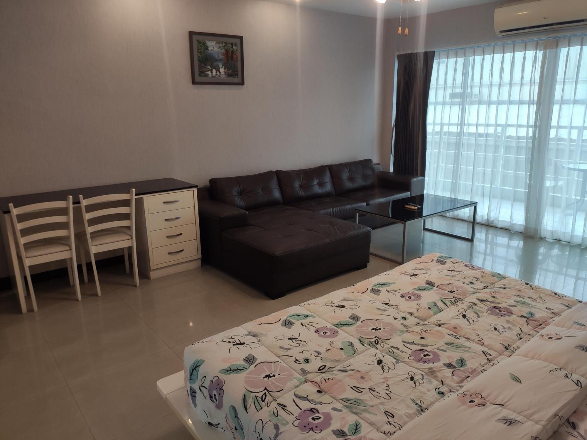 View Talay 6 Pattaya Beach By Anatolia Condo Suite Екстер'єр фото