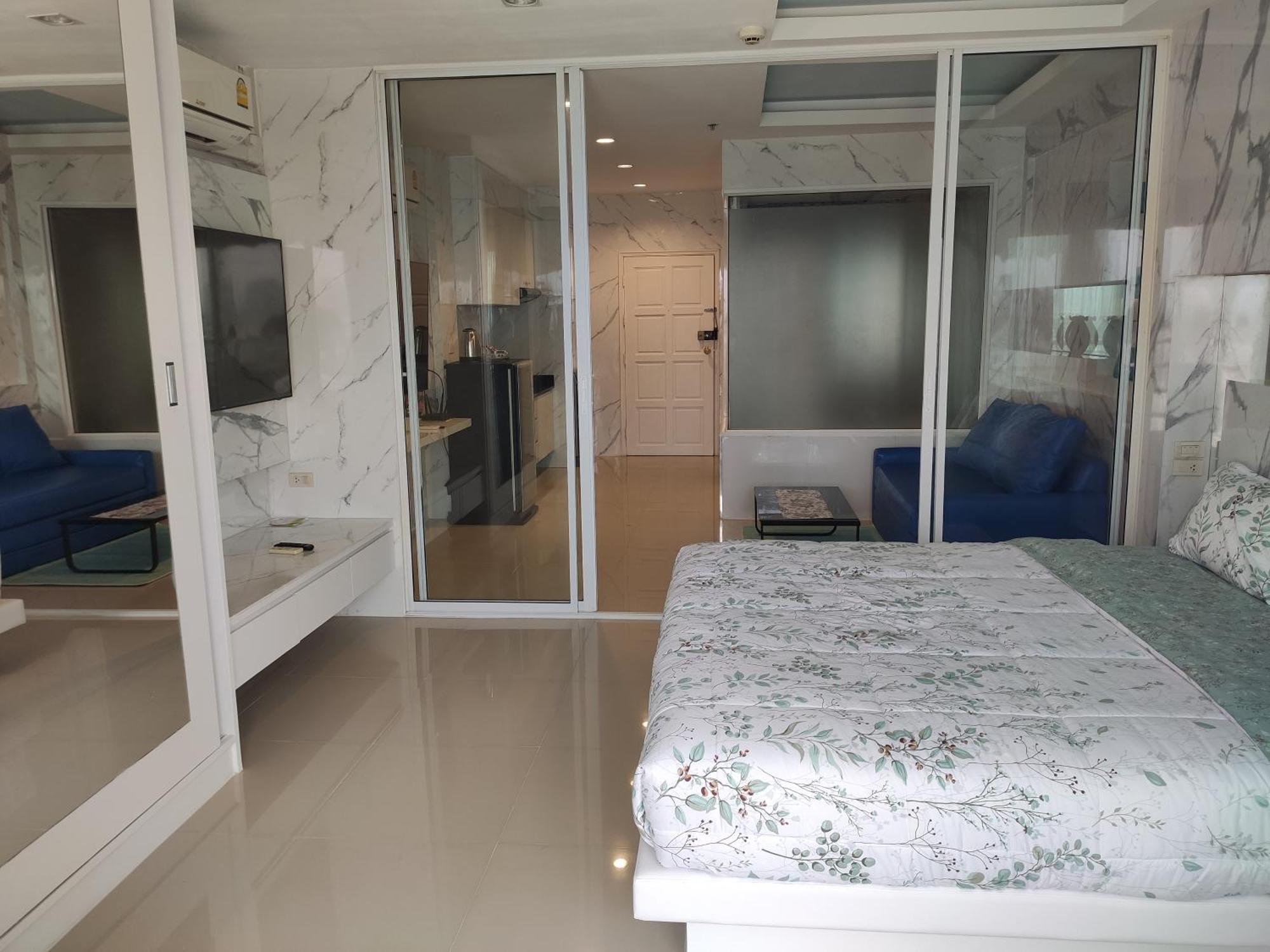 View Talay 6 Pattaya Beach By Anatolia Condo Suite Екстер'єр фото