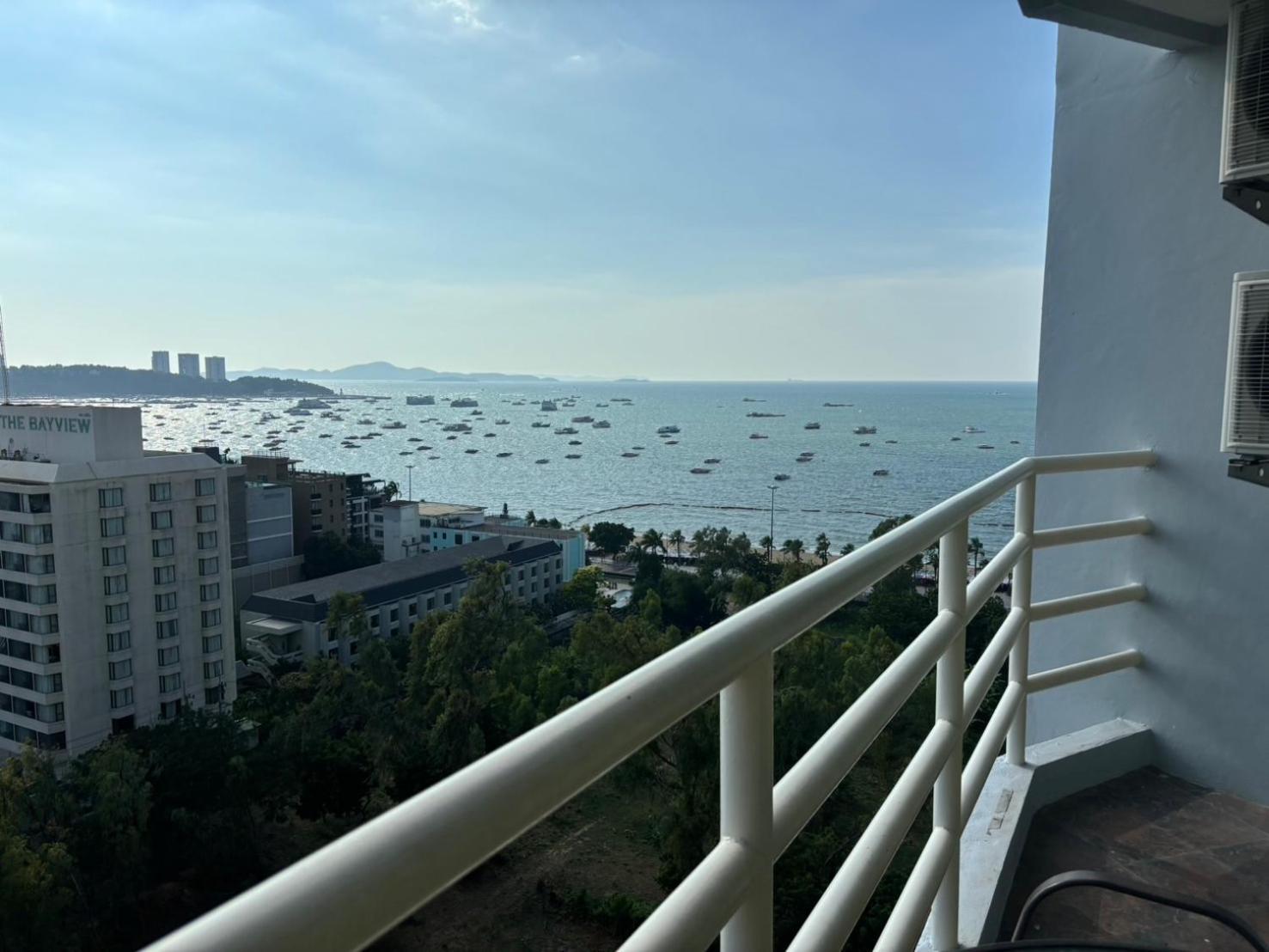 View Talay 6 Pattaya Beach By Anatolia Condo Suite Екстер'єр фото