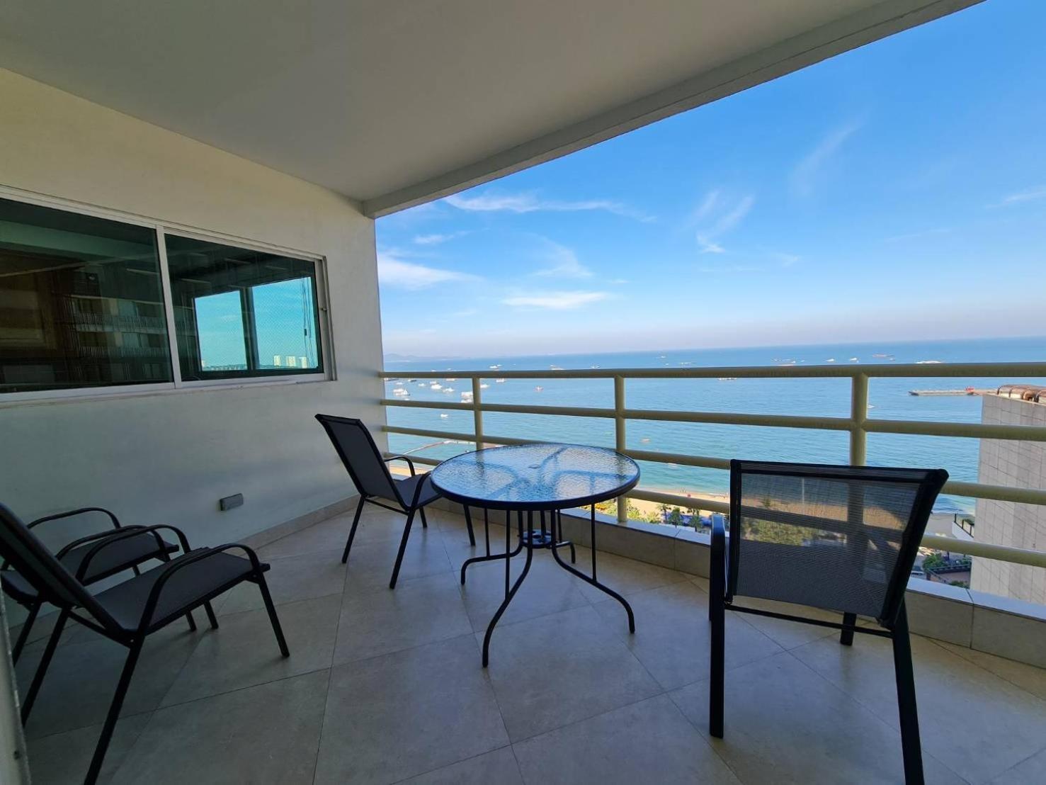 View Talay 6 Pattaya Beach By Anatolia Condo Suite Екстер'єр фото