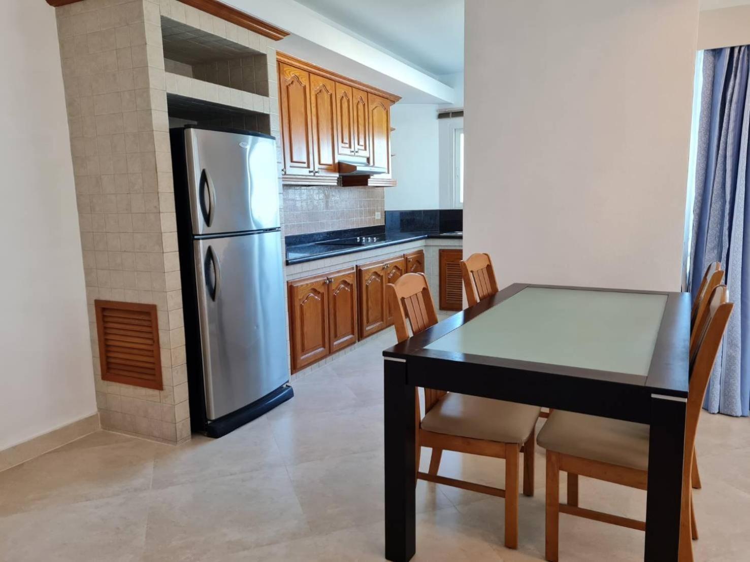 View Talay 6 Pattaya Beach By Anatolia Condo Suite Екстер'єр фото